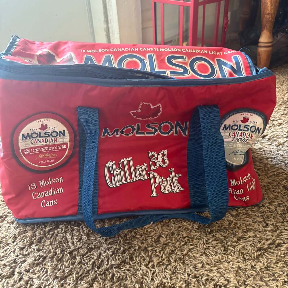 Molson Canadian 36-Pack Beer Chiller Cooler Bag